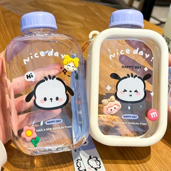 Sanrio Pochacco 550ml de Garrafa de Água Kawaii Grande Capacidade de Plástico à Prova de Vazamento de Esportes Portátil de Fitness ao ar livre Anime Meninas Garrafa